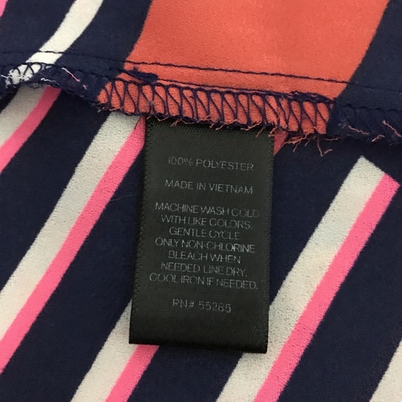 Express Size Small Blouse Top Geometric Red Navy - Picture 7 of 8